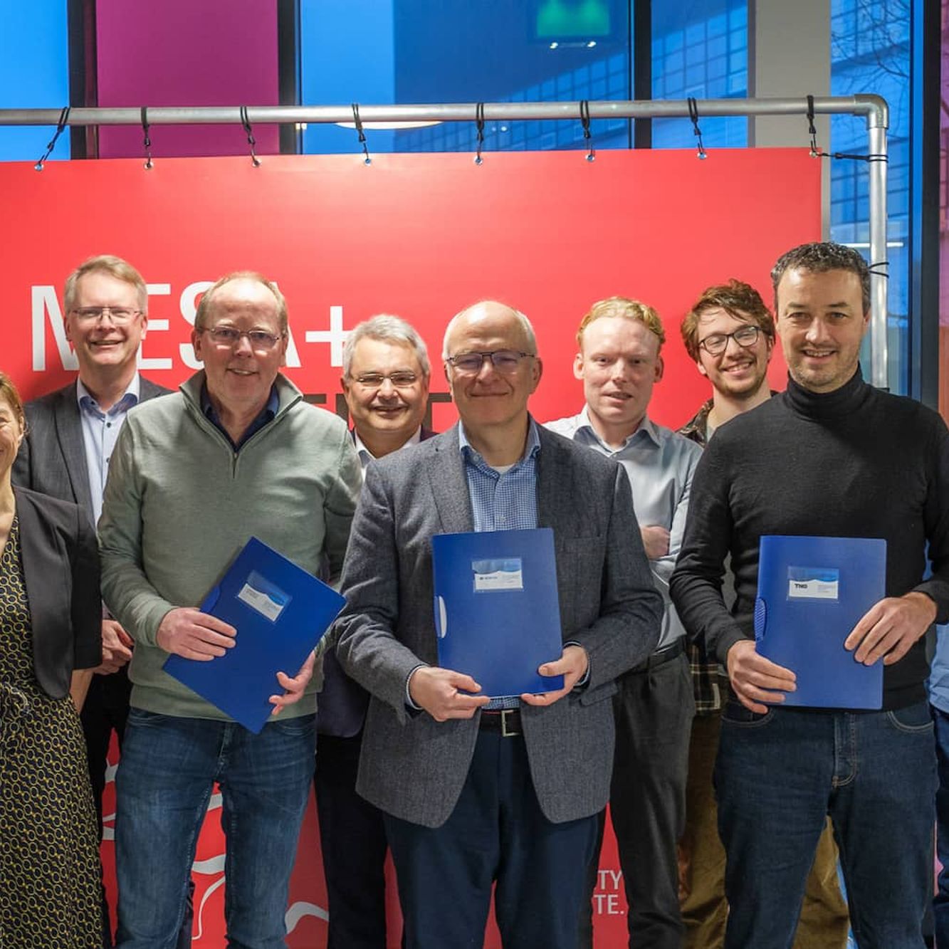 demcon-UT-TNO-fotonic-chips-banner